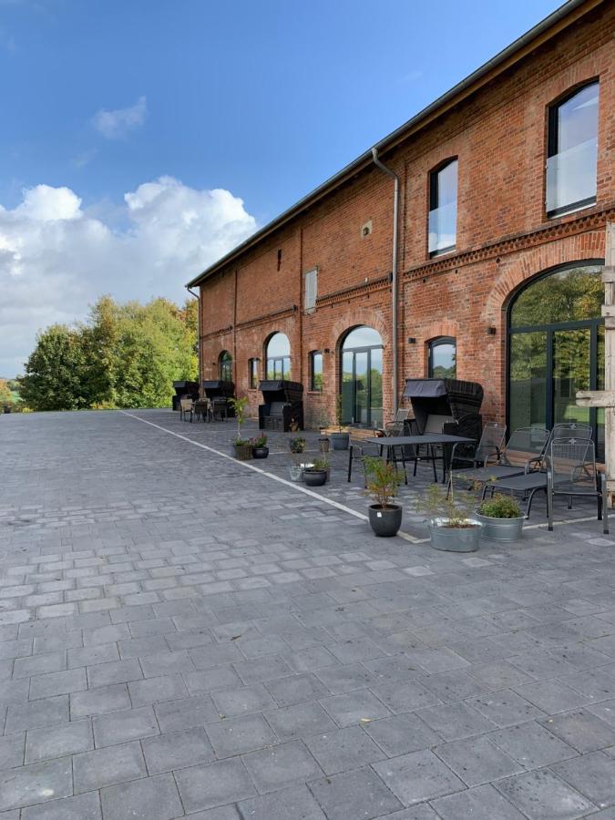 Ferienwohnung 1 Am Herrenhaus Ahrensboek Ahrensbok エクステリア 写真